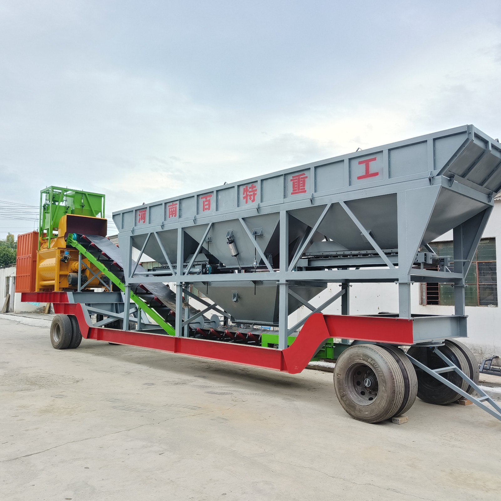 YC60型移动式低出口混凝土搅拌站